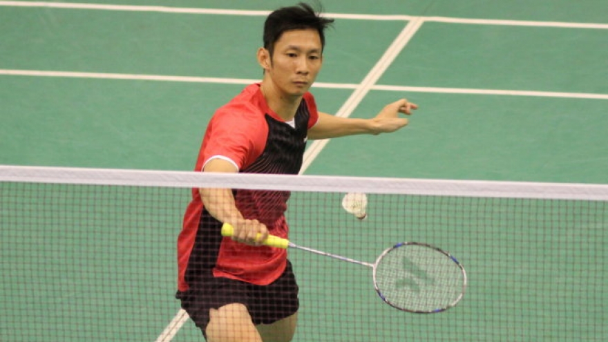 Tiến Minh dừng bước ở tứ kết